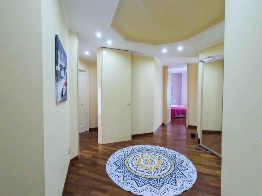 פיאצ'נצה Appartamento Grazioso Con Parcheggio Privato מראה חיצוני תמונה
